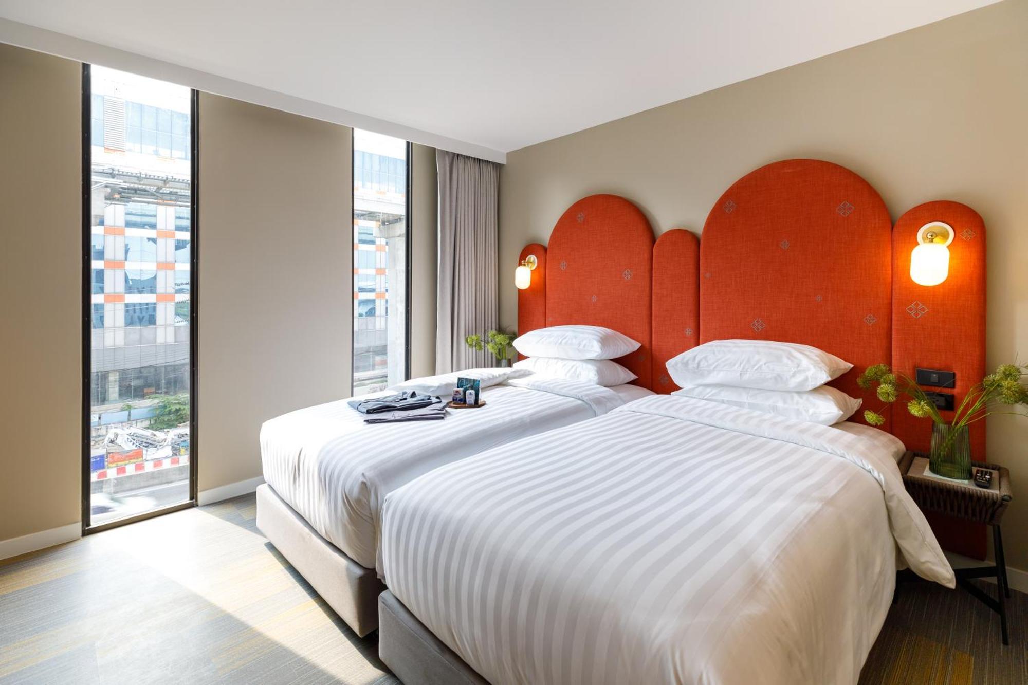 Benjarong Hotel Bangkok Esterno foto